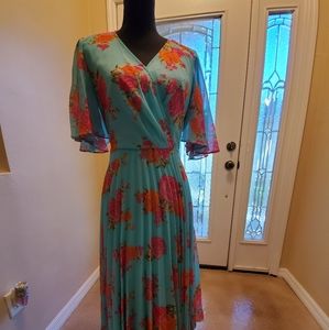 Turquoise floral elegant pleated dress